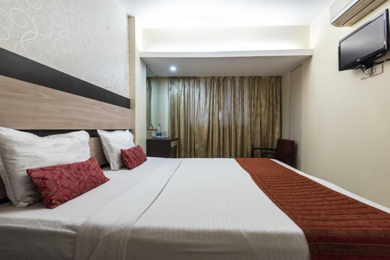 Oyo 3287 Hotel Mansarovar Νάβι Μουμπάι Εξωτερικό φωτογραφία